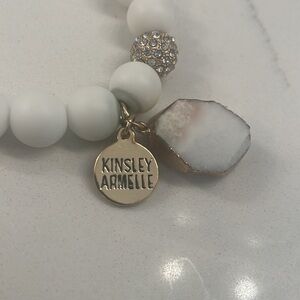 Kinsley Armelle